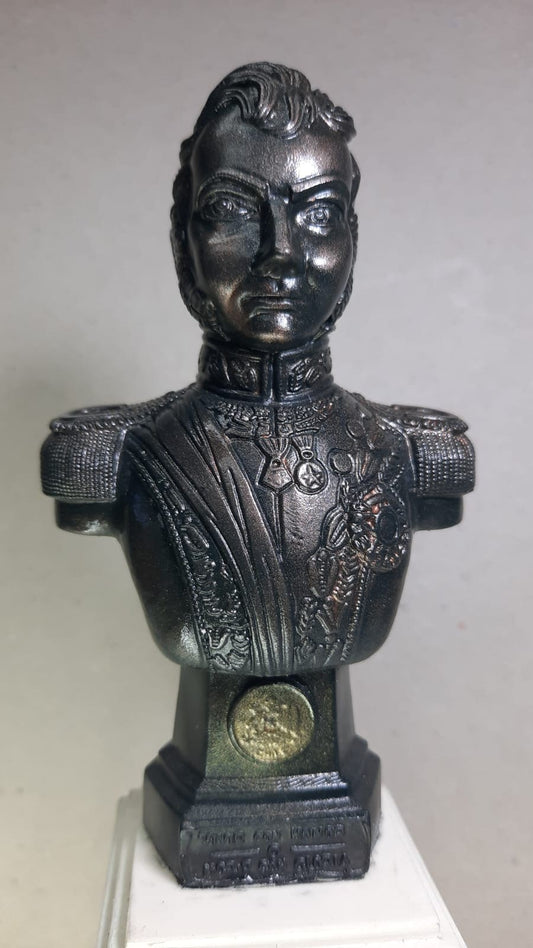 Busto Bernardo O'Higgins